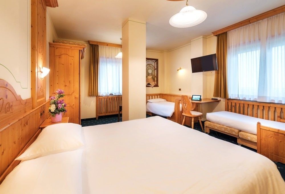 Hotel Astoria Livigno Esterno foto