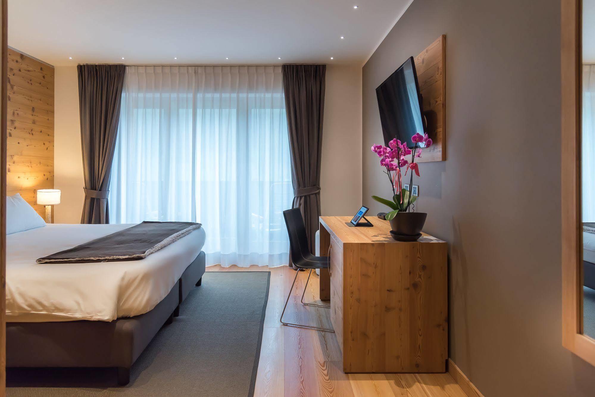 Hotel Astoria Livigno Esterno foto